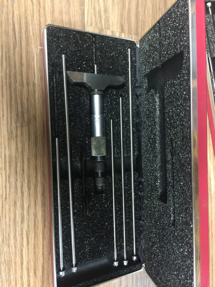 STARRETT 0 - 6 " DEPTH MICROMETER .001 "