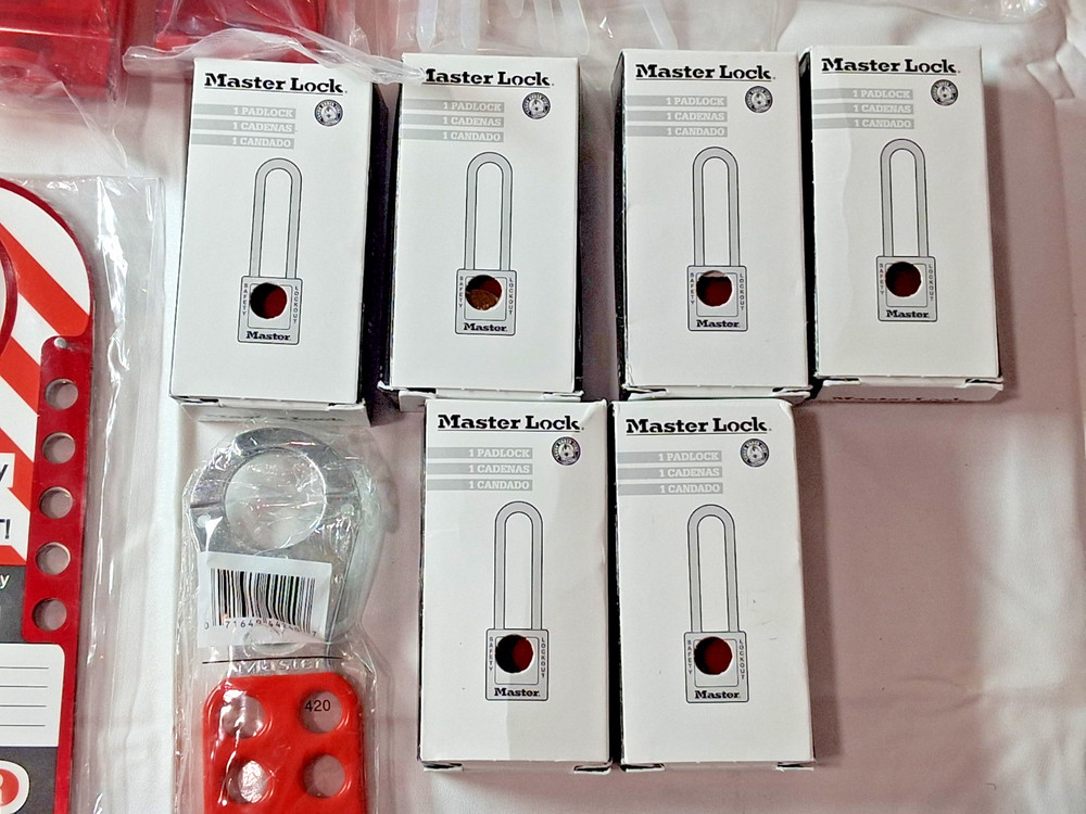 Master Lock Equipped Electrical Lockout Station S1850E410