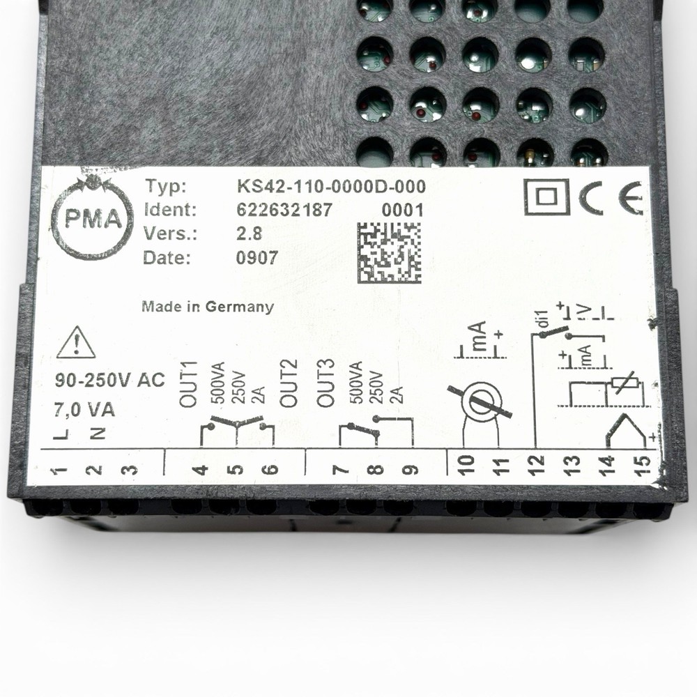 PMA KS42-110-0000D-000 Temperature Controller