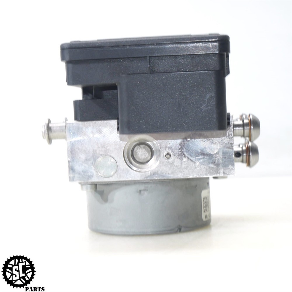 2021 BMW S1000XR ABS MODULE BRAKE PUMP