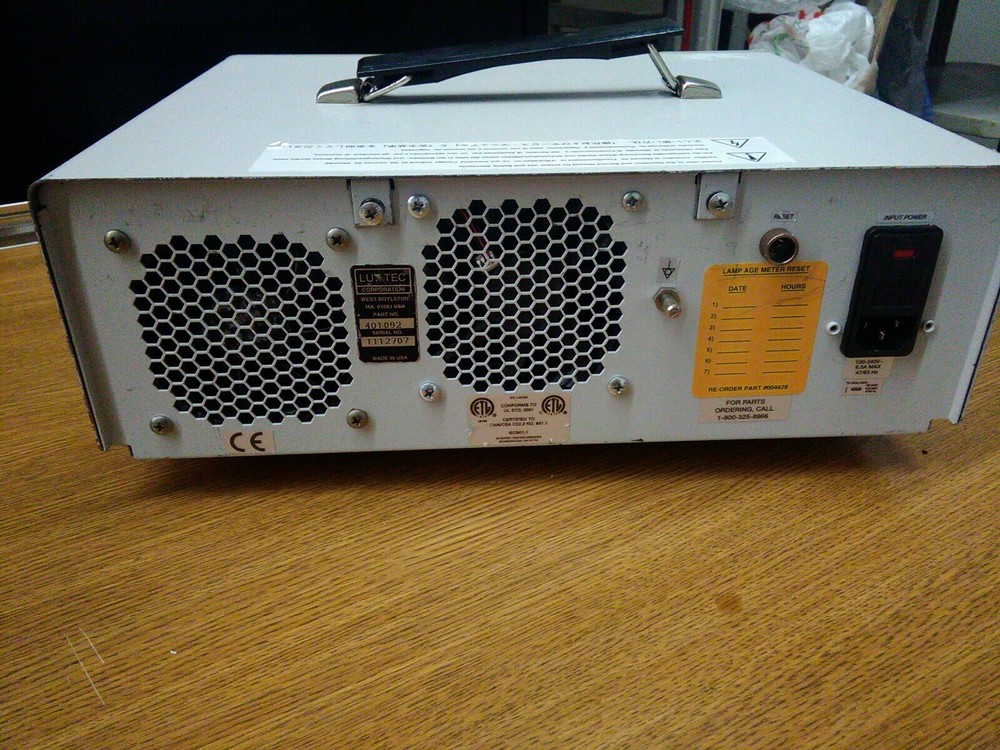 LUXTEC 9300XSP Light Source (C2)