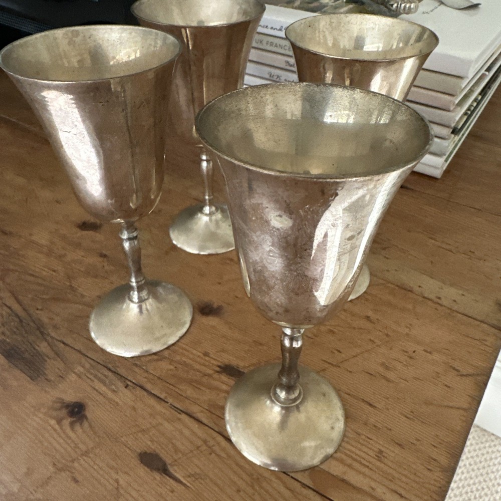 Large Silver-Plated Goblet Set ( 4 )