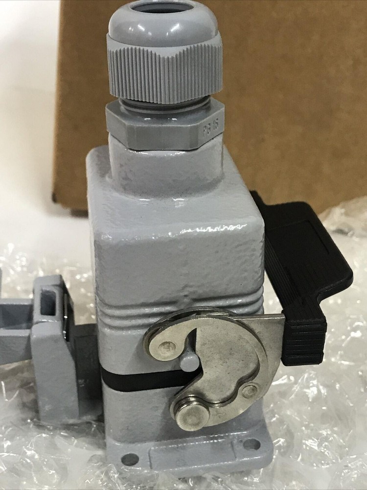 Mencom RJ45-CVKIT Panel Interface Connector Outlet RJ45