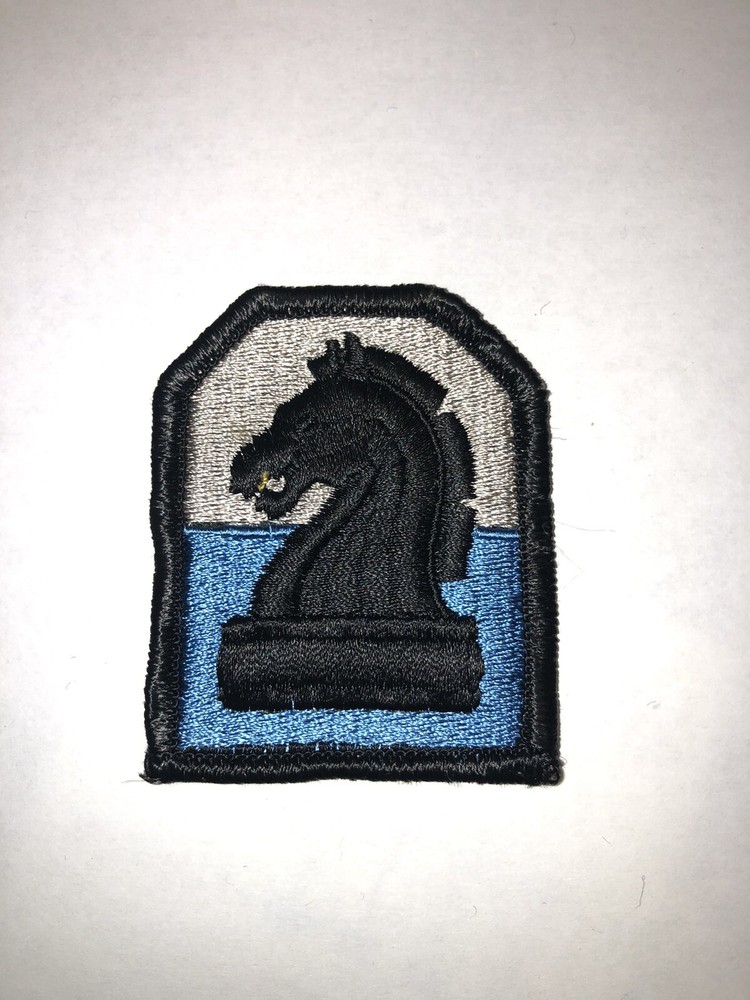 2nd Military Intelligence Command U.S. Army Shoulder Patch Insignia
