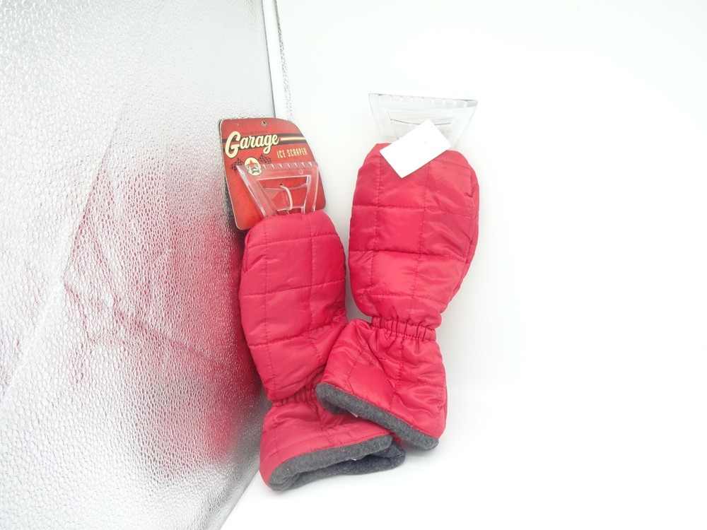 2 Pack SaddleBred Garage Ice Scraper Red Durable Scraper Blade Warm Interior RT