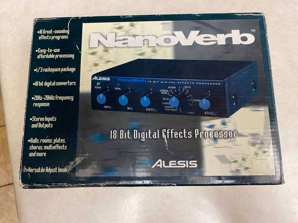 Nanoverb 18 Bit Digital Effects Processor by Alesis