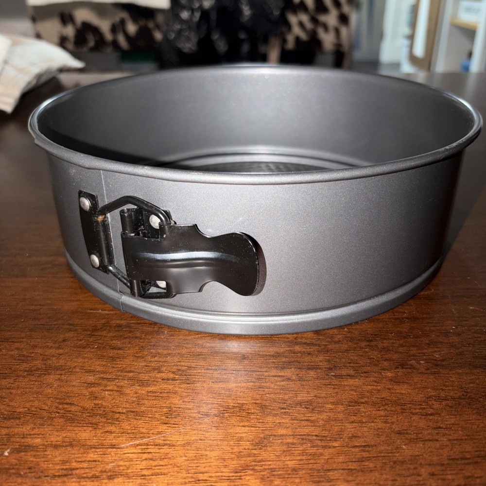 Wilton Springform 9"