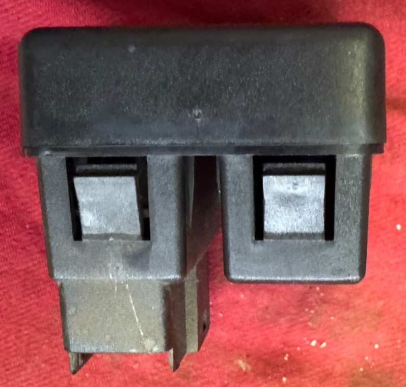 VOLVO TEMP CONTROL SLEEPER ,OEM, climate 1078469-3