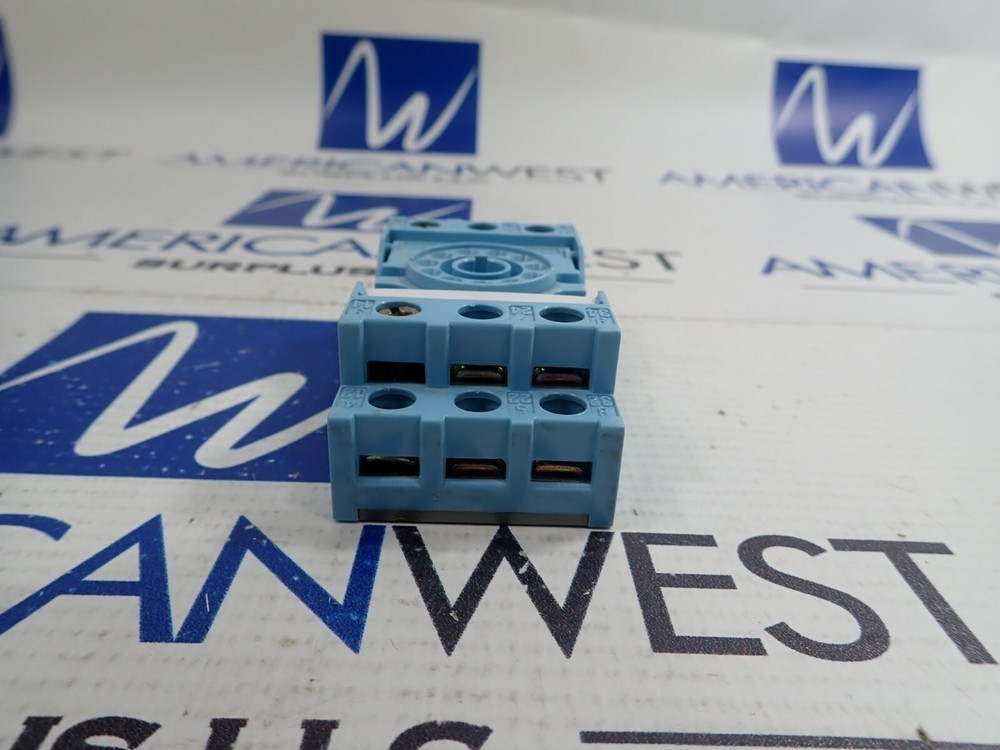 RELECO S3-S RELAY BASE/SOCKET 10A 380V