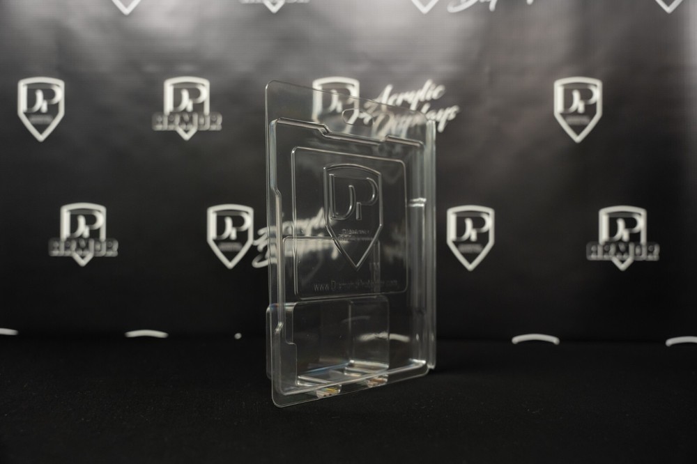 Diamond Protector 20 Johnny Lightning Wide Card Diecast Protector Case