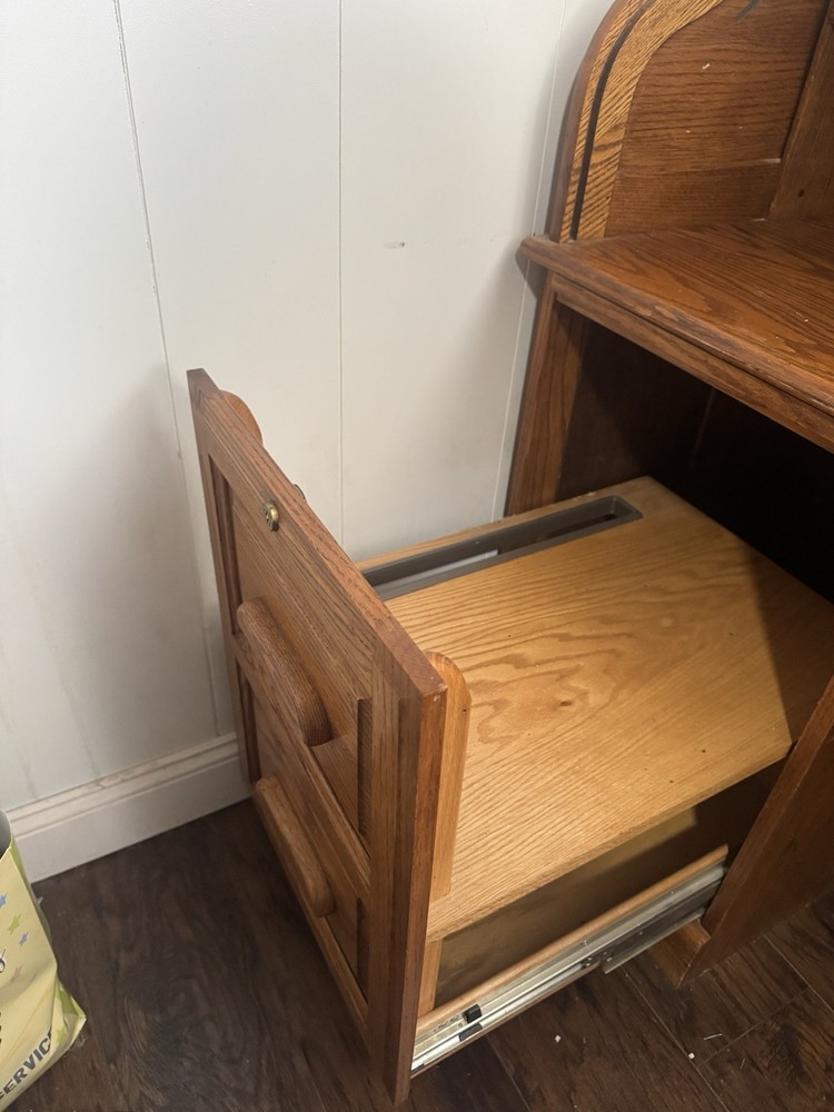 Oak Craft Solid Oak Roll Top Desk- Great Condition.