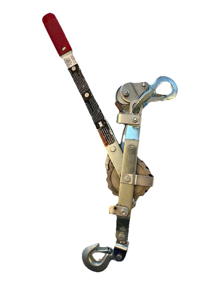 DAYTON Ratchet Puller 2Z449C  Capacity 1000/2000 Lbs Nice Condition