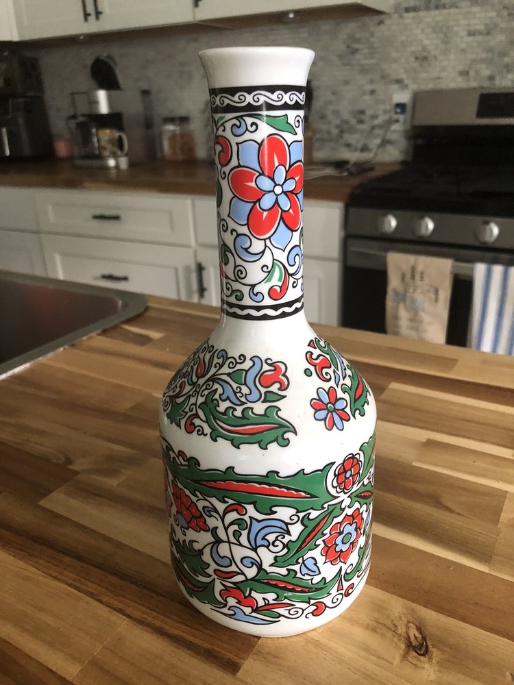 Mataxa Porcelain Vase 10”