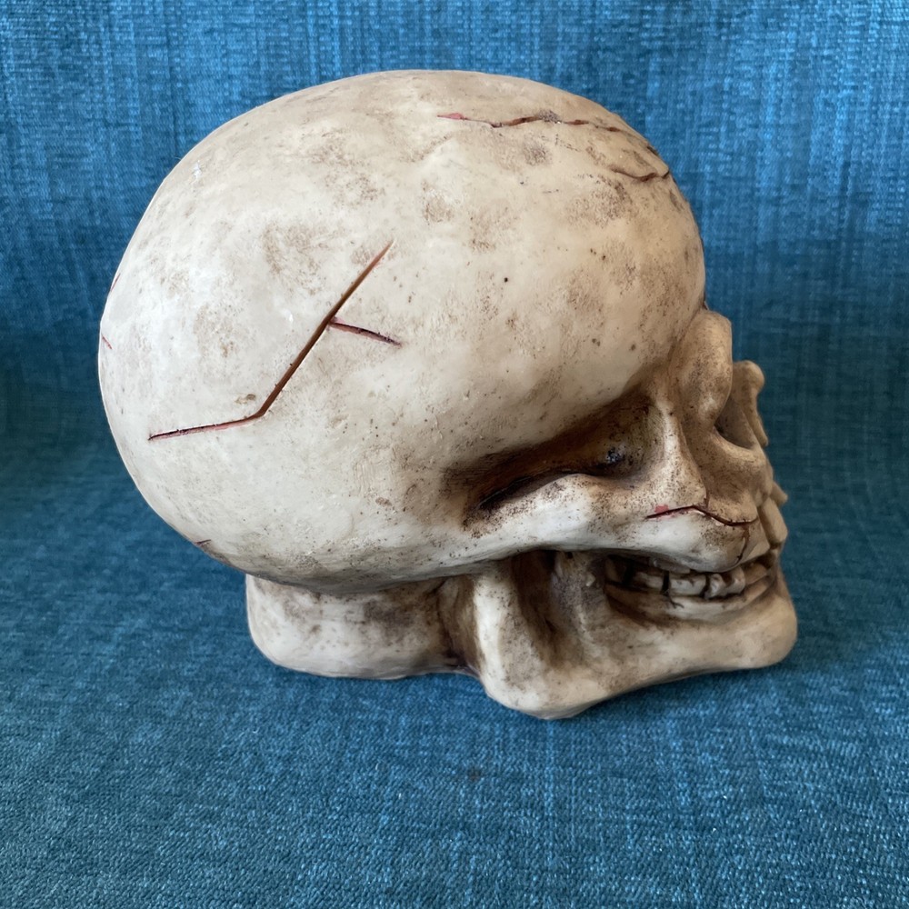 large halloween skull decorations