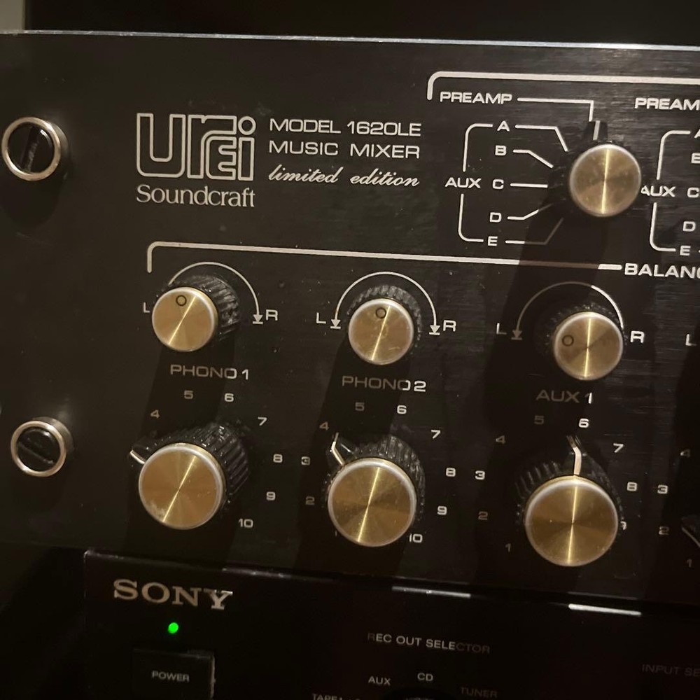 Urei 1620LE DJ Mixer