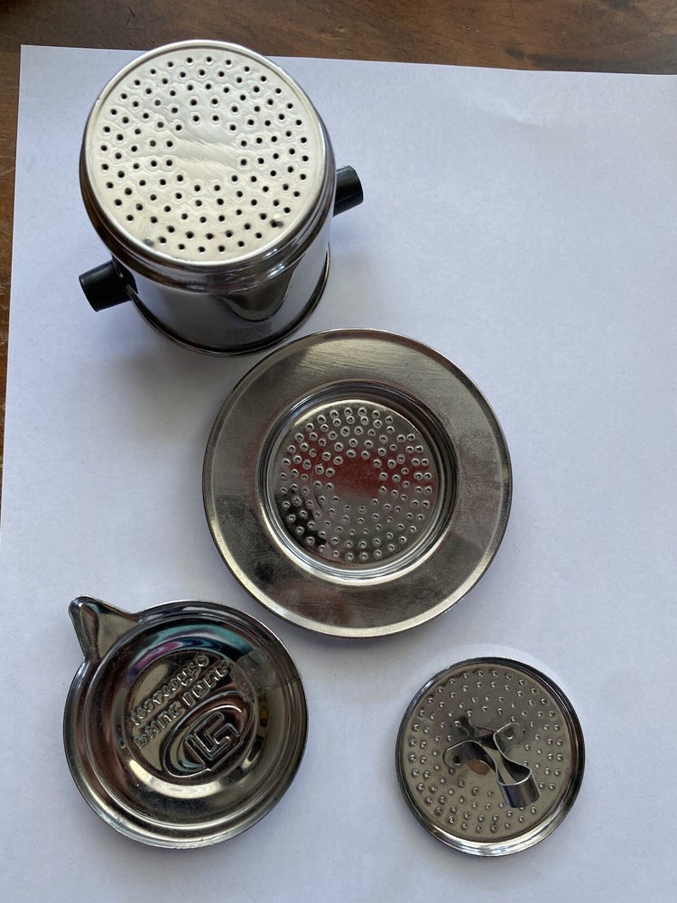 Phuc Long Tea & Coffee Tea Making Items *Unsure if Complete Set*