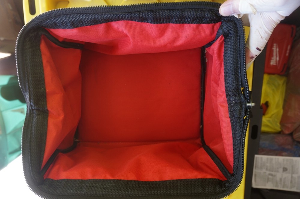 Milwaukee M12 Fuel 12V Tool Bag, Great Shape!!