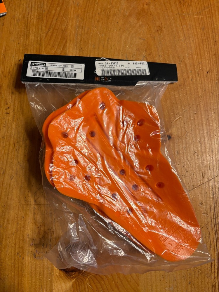 Icon T5 Evo Knee Pads - D30