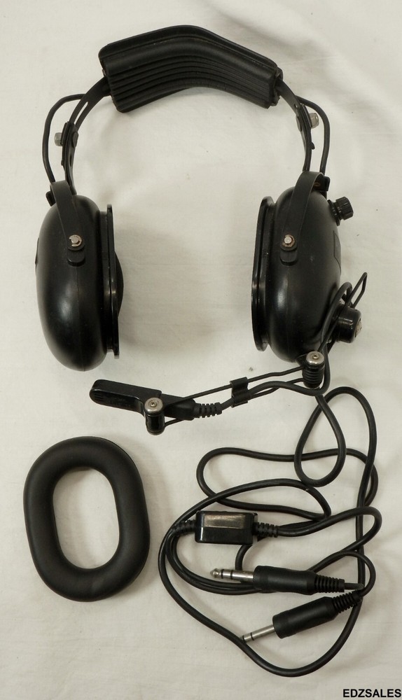 2 Flightcom Aviation Flight Pilot Communication Headsets