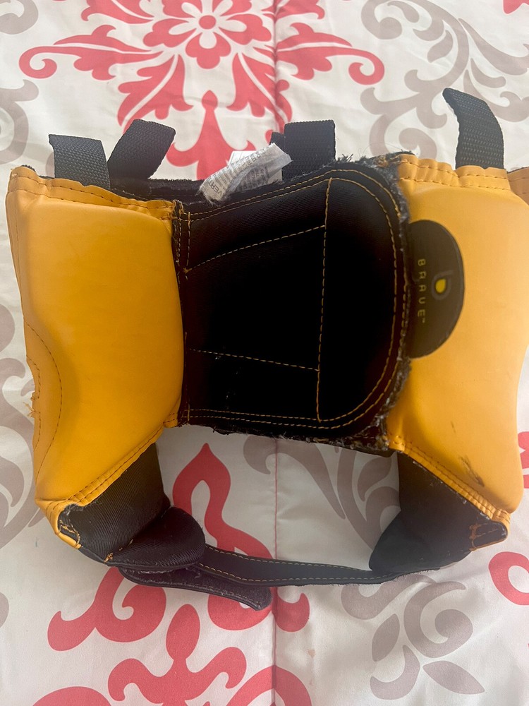 Century Boxing Black/yellow Size S/M