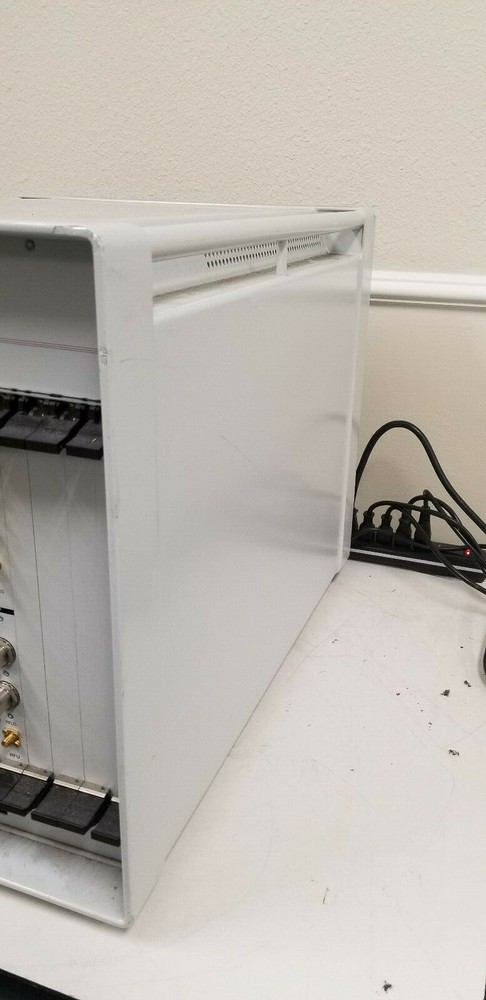 ElektroBit PROPSim C8 Wideband Multichannel Simulator READ!