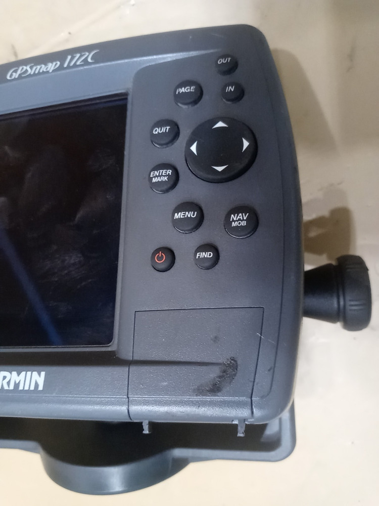 GARMIN GPSMAP 172C chartplotter GPS Marine Navigator Same As Pictures