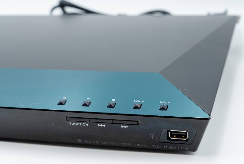 Sony 3D Blu-Ray Player BDV-E2100 HDMI USB Wi-FI