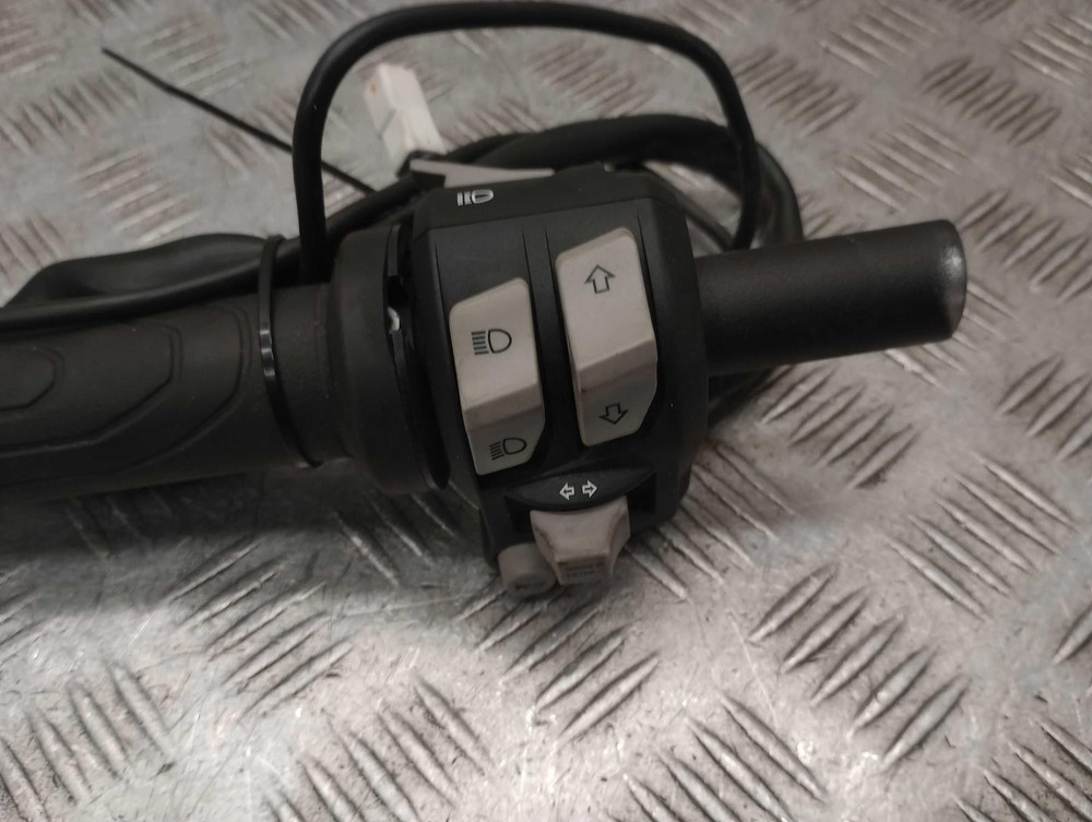 2023 DUCATI MONSTER 937 SP LEFT SWITCH GEAR