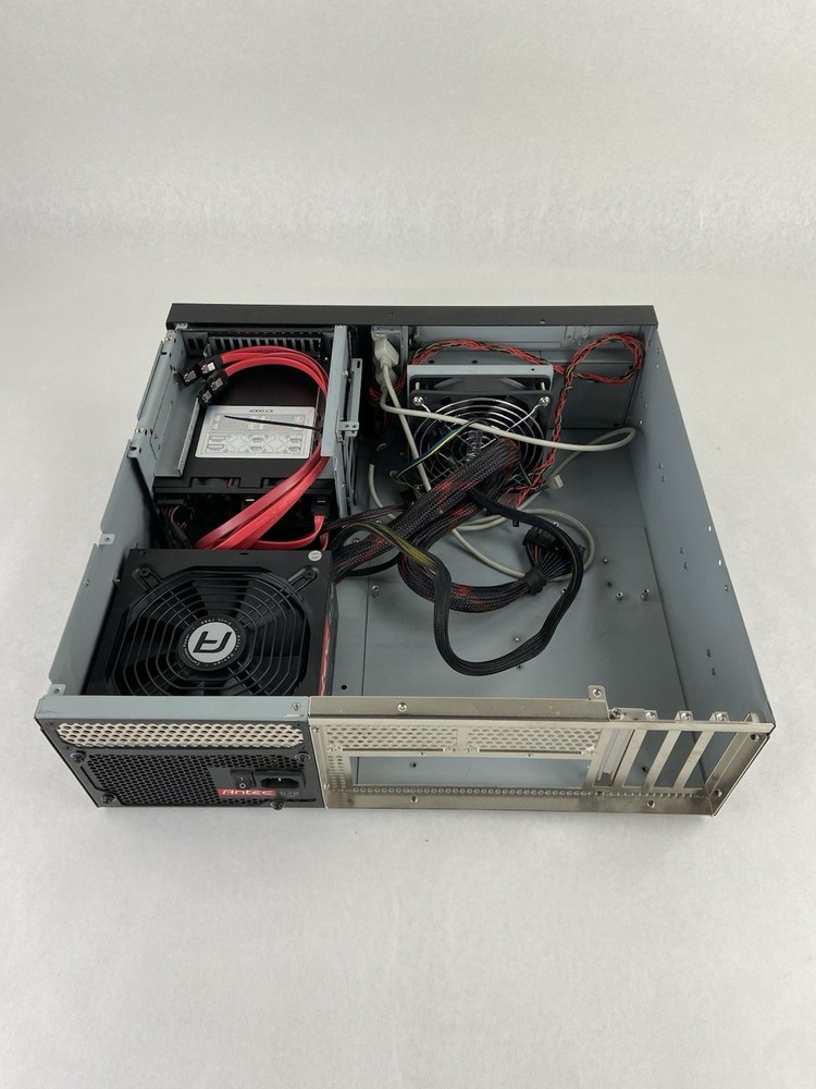 General Technics 3U Rackmount Server Chassis Case Antec HCG-620M 620W PSU
