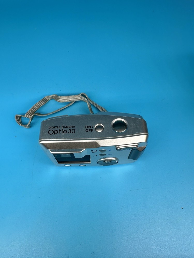 Pentax Optio 30 3.2MP Compact Digital Camera, Silver - Tested