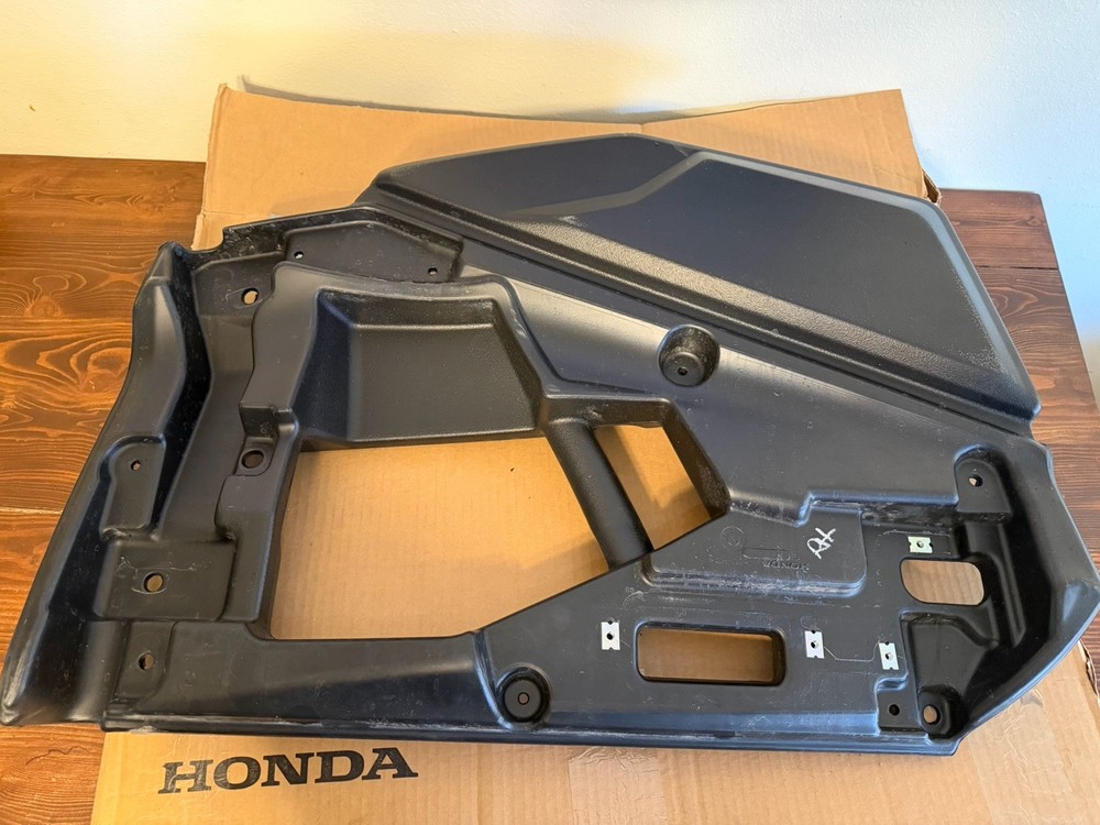 HONDA TALON LEFT FRONT INNER DOOR PANEL 67200-HL6-AF0