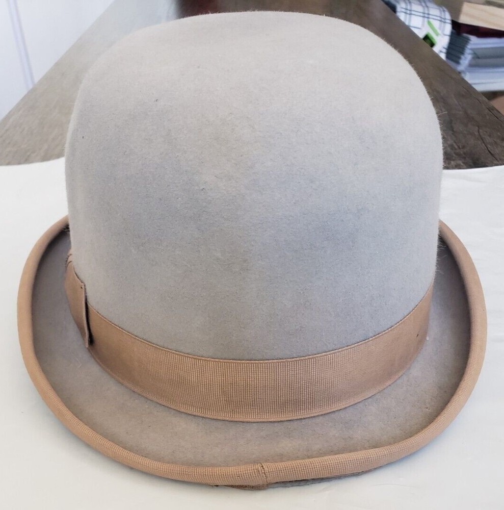 Gray Le Cheval Saddleseat Derby, size 6 3/4