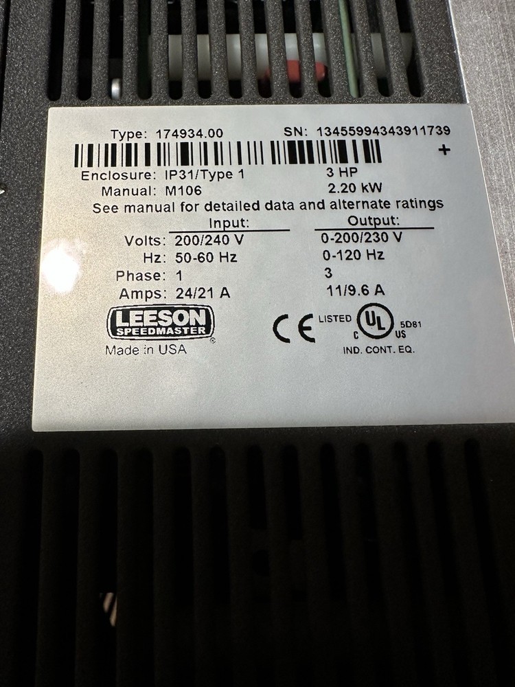 Leeson Speedmaster 174934.00 Adjustable Speed AC Motor control
