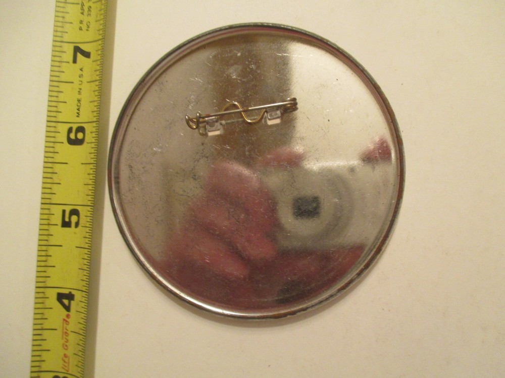 Coon Rapids Minnesota Snowflake days 1978 Vintage Pinback Button