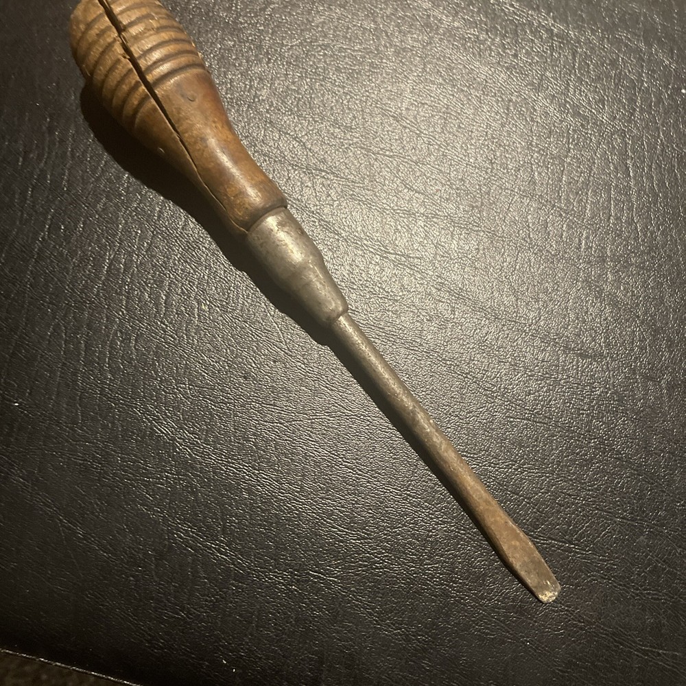 Primitive Screw Driver