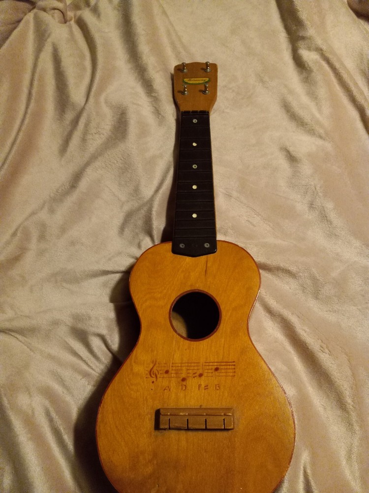 Harmony Ukulele