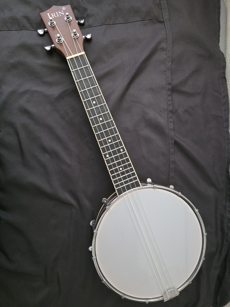 Irin Small Banjo 4 String Solid Body Brown Wood See Disc.