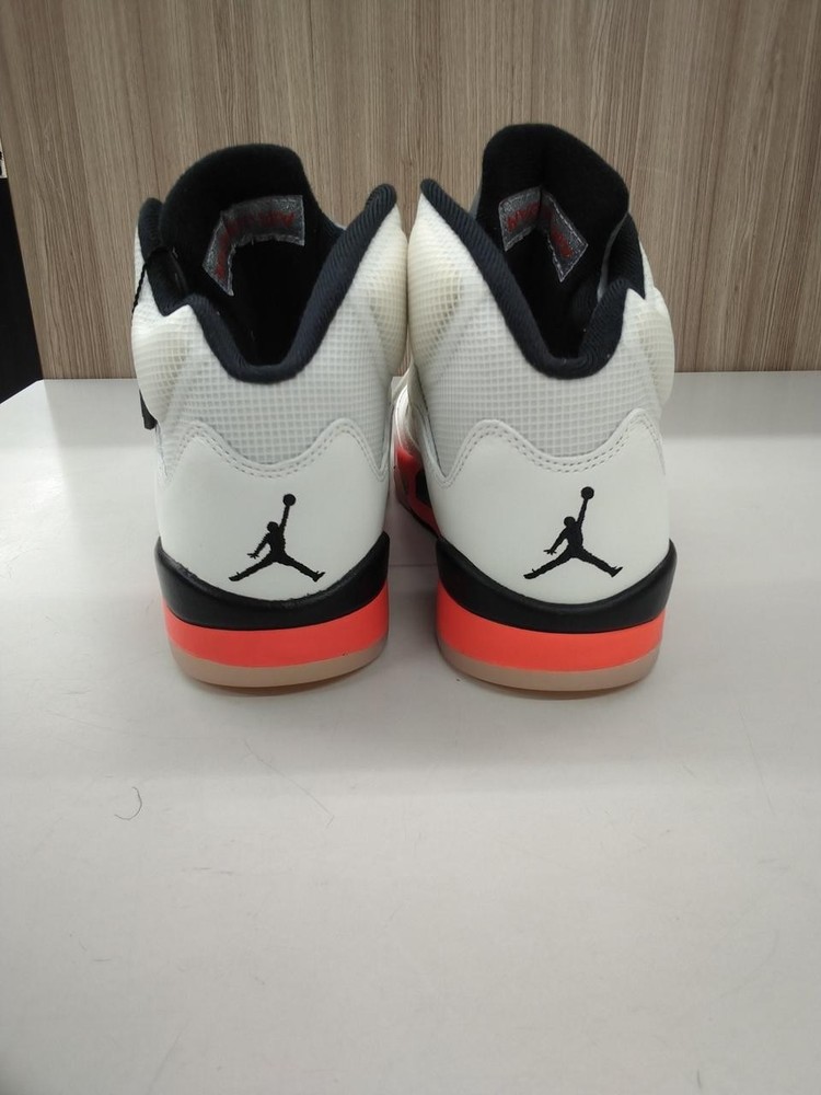 NIKE DC1060-100 Air Jordan 5 Retro