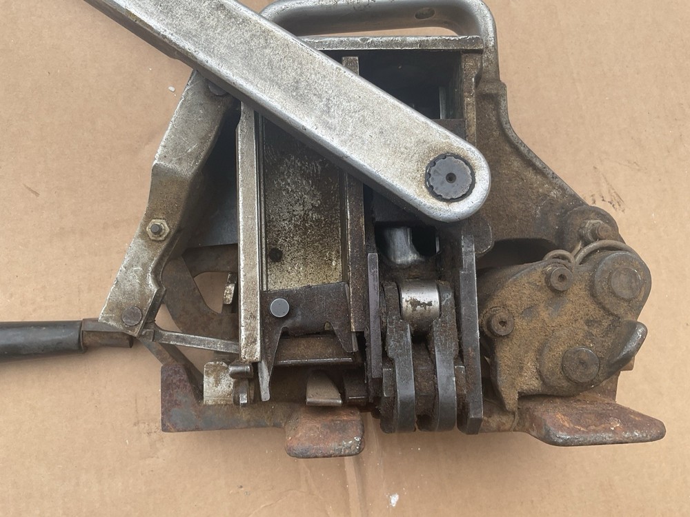 Signode Manual Operated Steel Strapping Tool