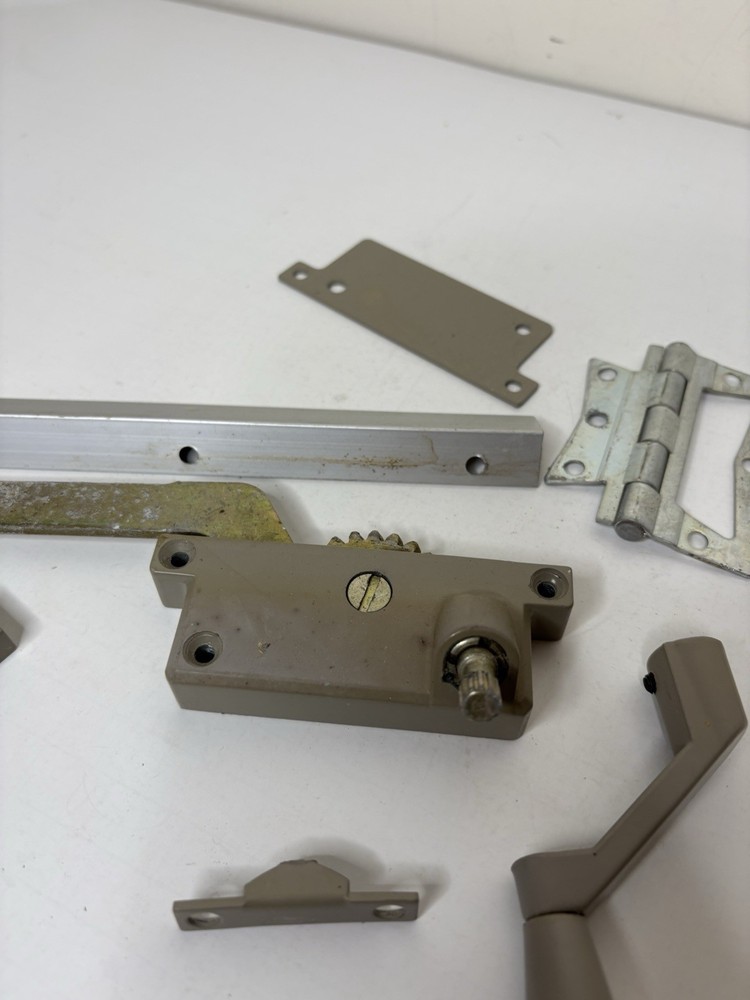 Octagon Casement Window Hardware Clay Brown Operator Handle Cover Lock Handle