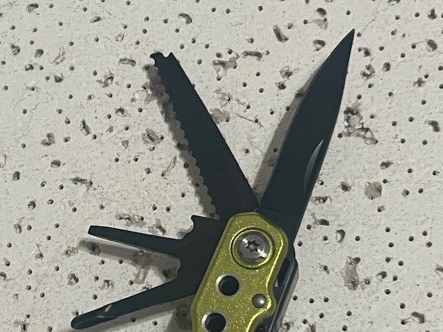 ROVERTAC Multi-Tool Plier stainless steel Camping tools —