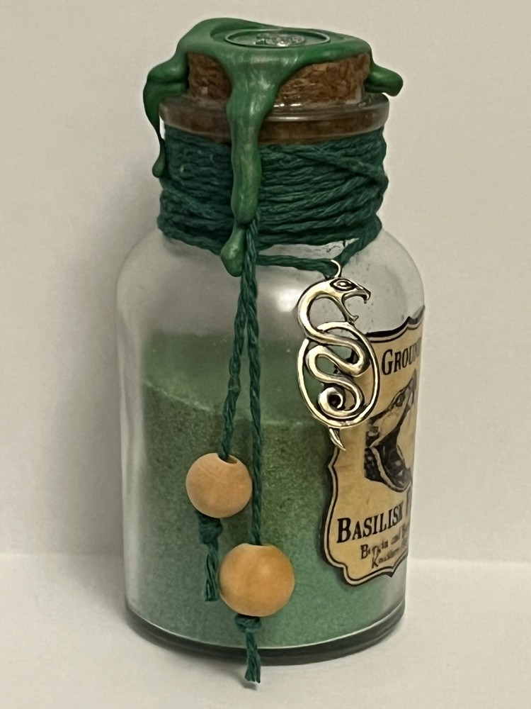 Potion Bottle Ground Basilisk Fang