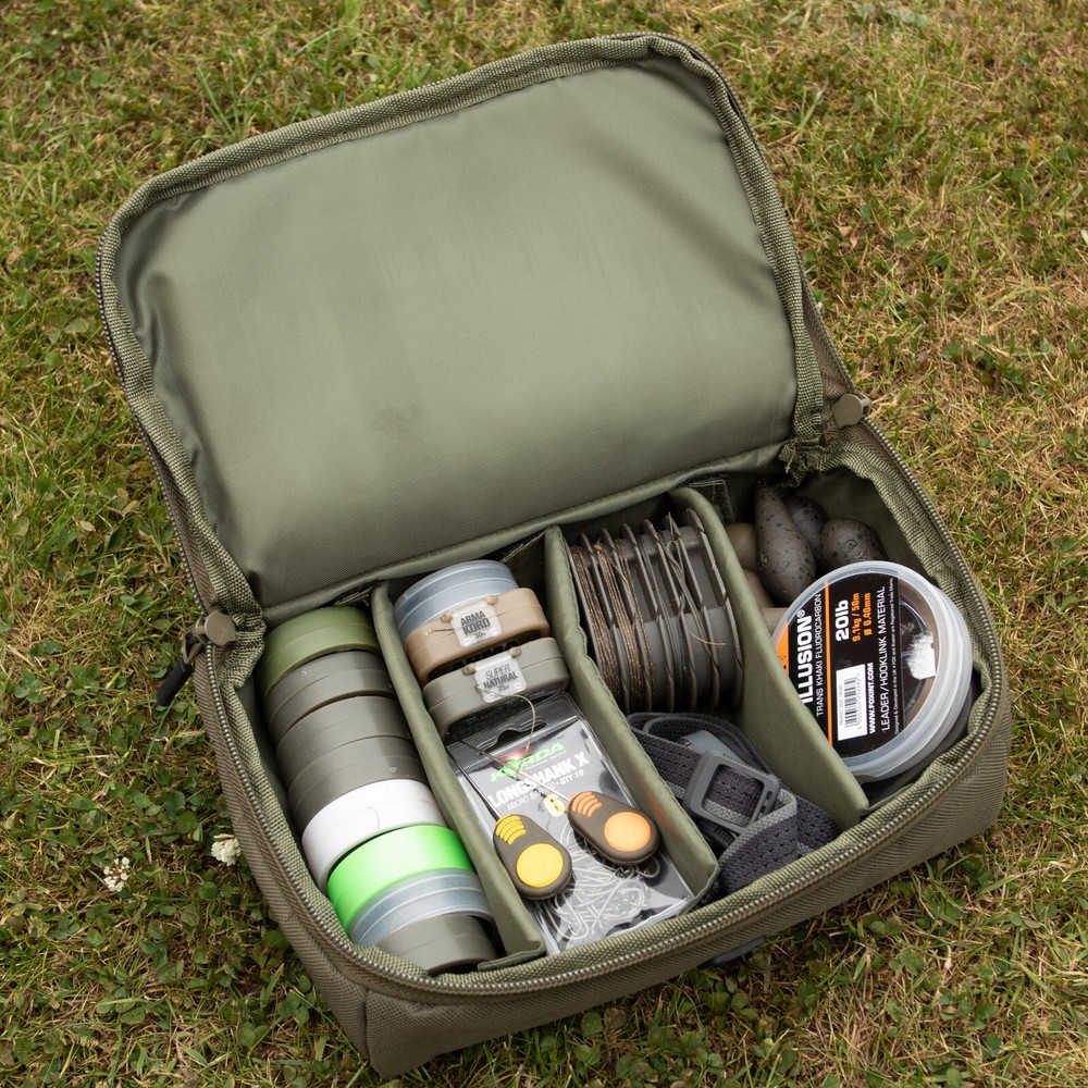 Tackle Pouch Green Medium & Large Sizes - Carper Tackle
