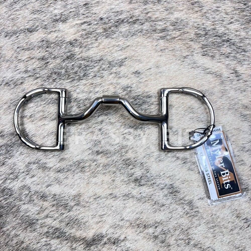 4.5" Myler Medium Wide Ported D Ring w/ Hooks