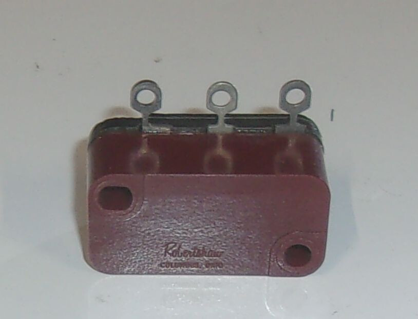 5 AMP Coin Switch - No Wire - New Old Stock - NOS