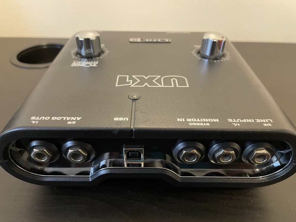Line 6 UX1 Digital Recording Interface