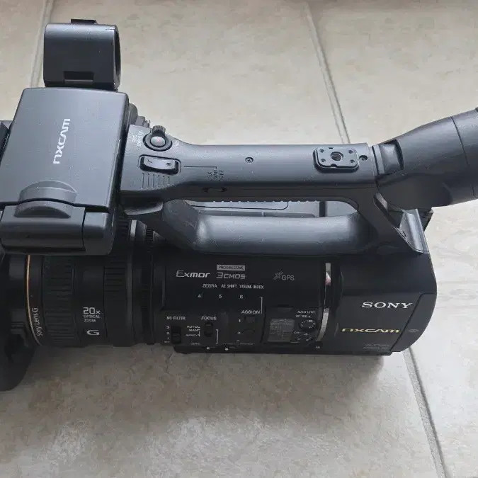 Broadcast Camera for Professional Use Official