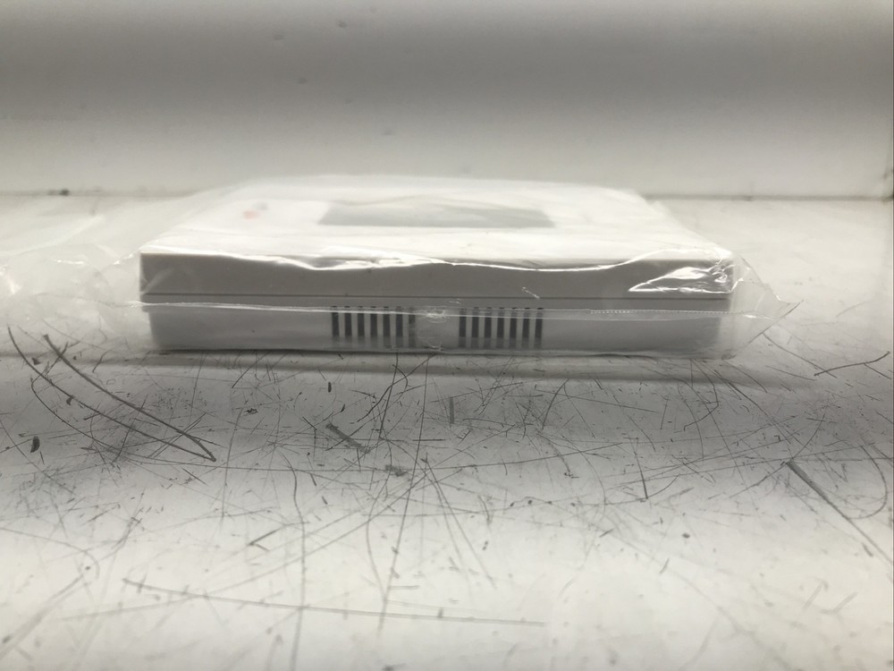 Evolve T100R Z-wave Smart Thermostat