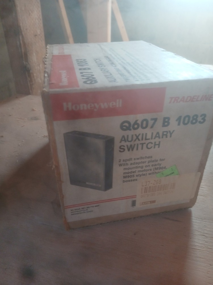 Q607B1083 Honeywell Auxiliary Switch