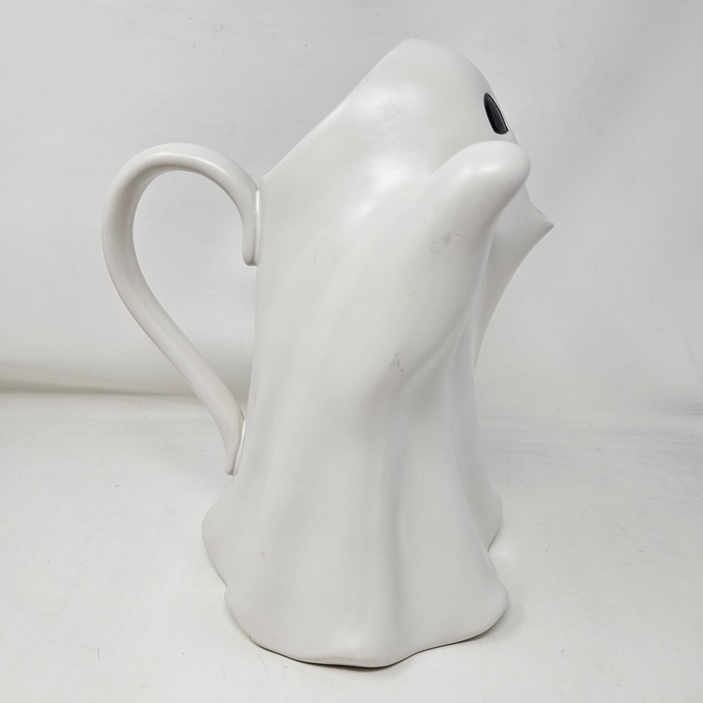 Target Threshold Halloween Stoneware Ghost Beverage Pitcher 1280mL